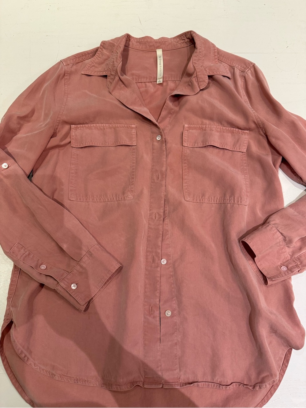 Aritzia Babaton Coral Pink Button-Up Shirt
